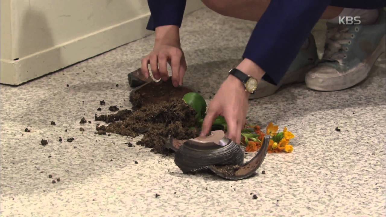 내 마음의 꽃비 - 나해령, 칼 맞은 이창욱 발견 20160408