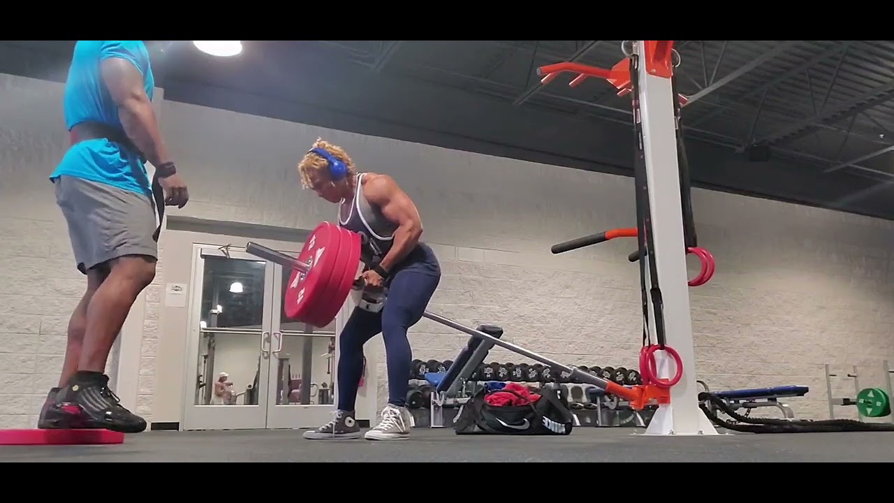 A dropset for big girls ONLY 👀