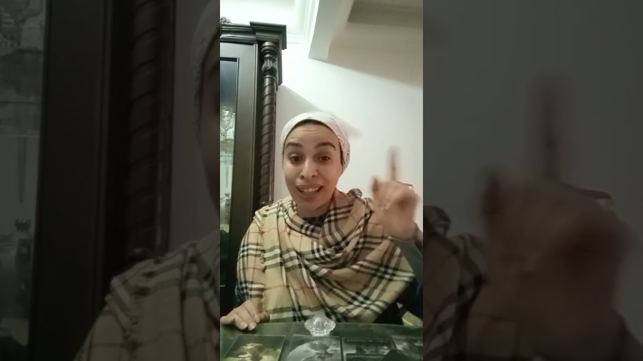 شخص مضطرب جدا بسببك ❤️‍🩹