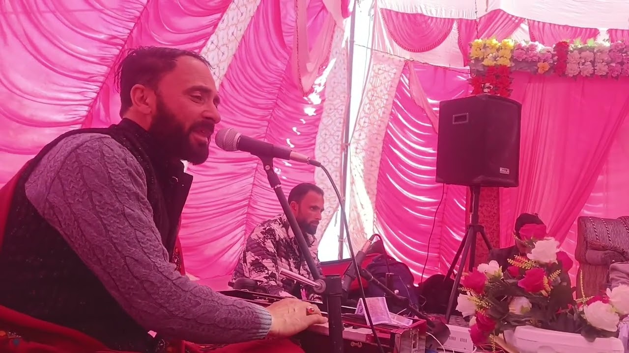 Tabassum Wangti/ New Song In Marriage function ..