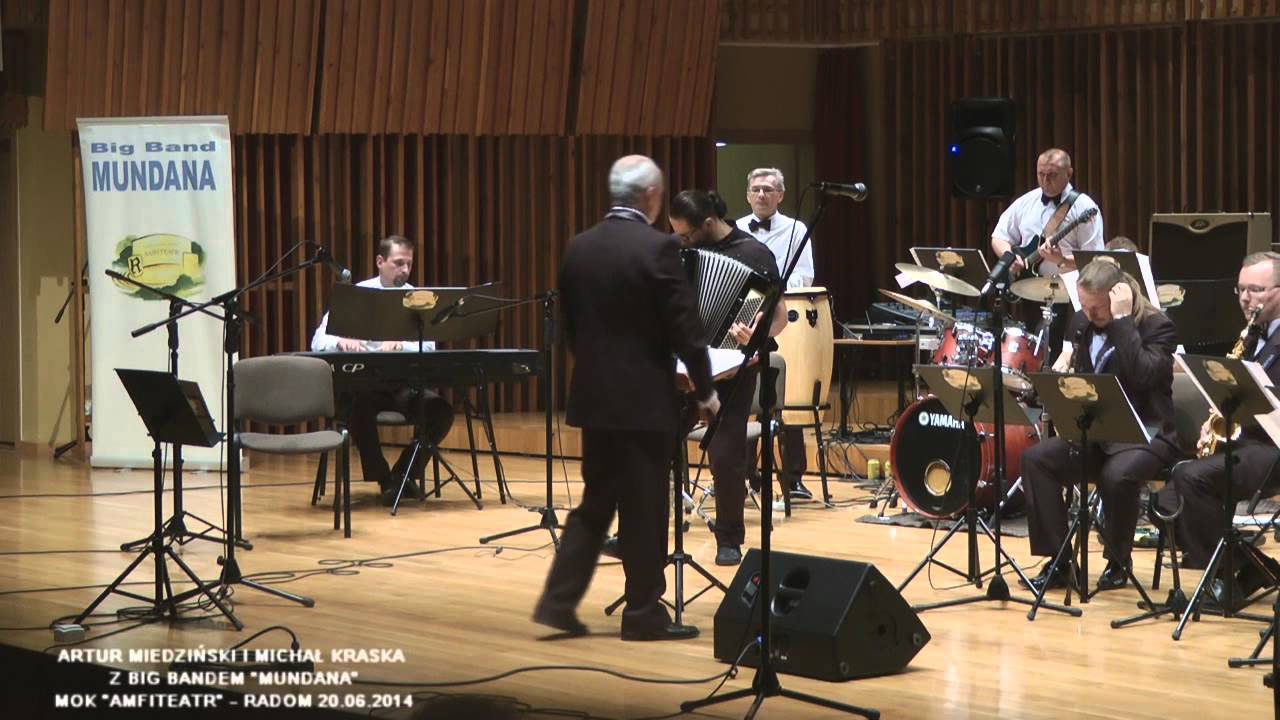 Artur Miedziński i Michał Kraska z big bandem 