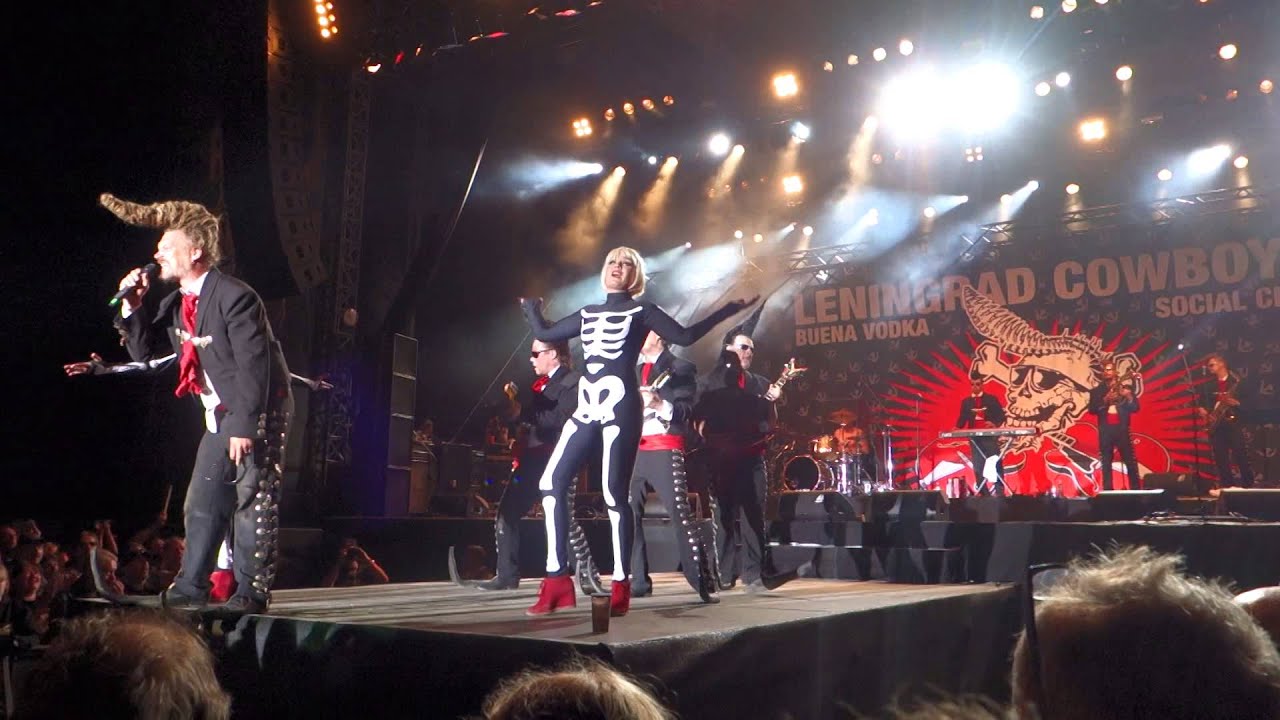 Leningrad Cowboys - Rockin In The Free World (Rock of Ages 2015 Seebronn)
