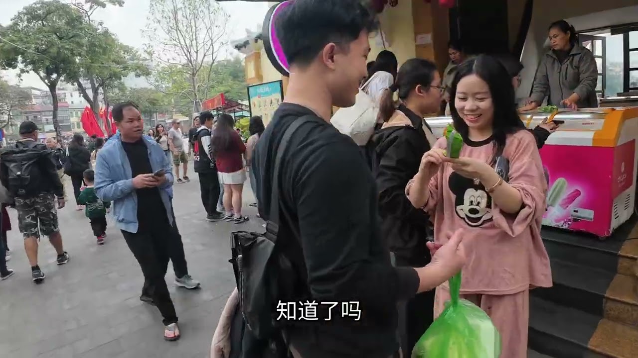 去河内还剑湖看什么