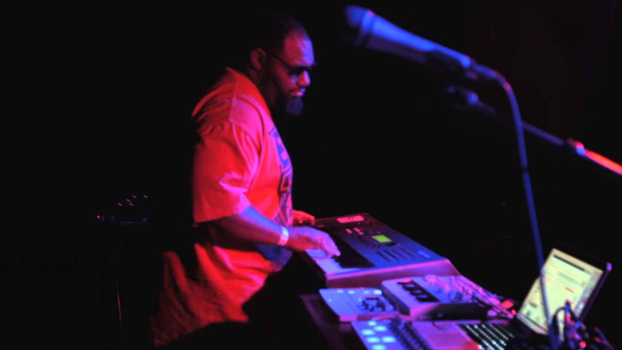 HAZ MAT TALK BOX:  LIVE AT THE CROFOOT.{ LIVE HOUSE SET.} ALL ORIGINAL MUSIC...!!!