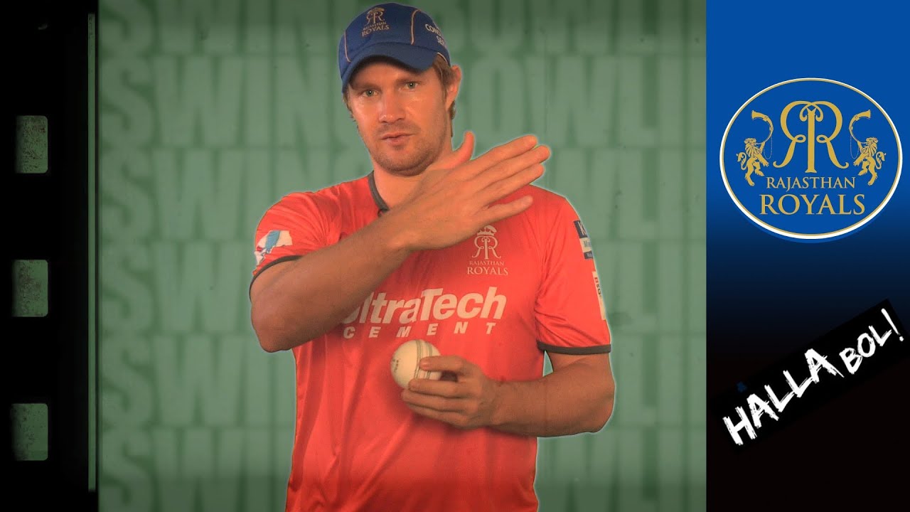 How to Swing the Ball | Royals Bowlers | 2013