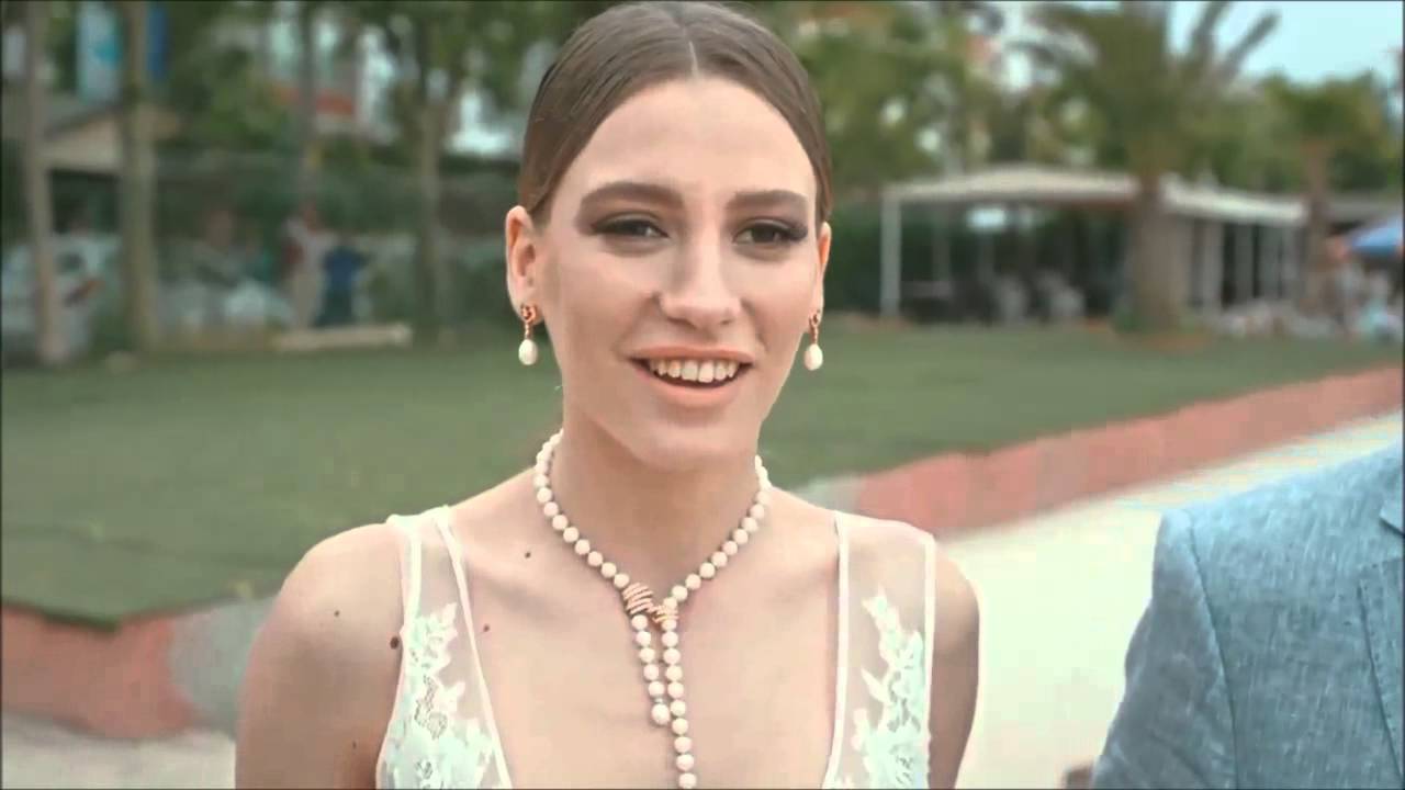 !Serenay Sarikaya!   !Mira Beylice!
