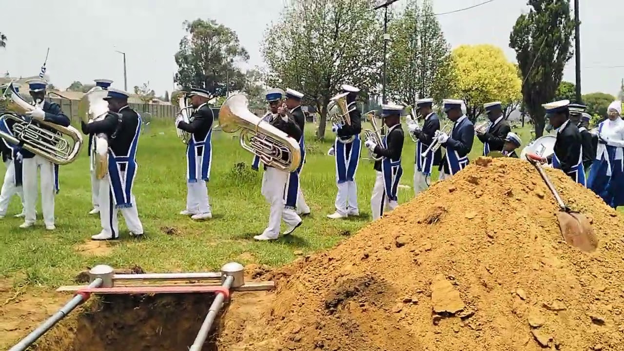 Funeral @DaveytonBrassBand