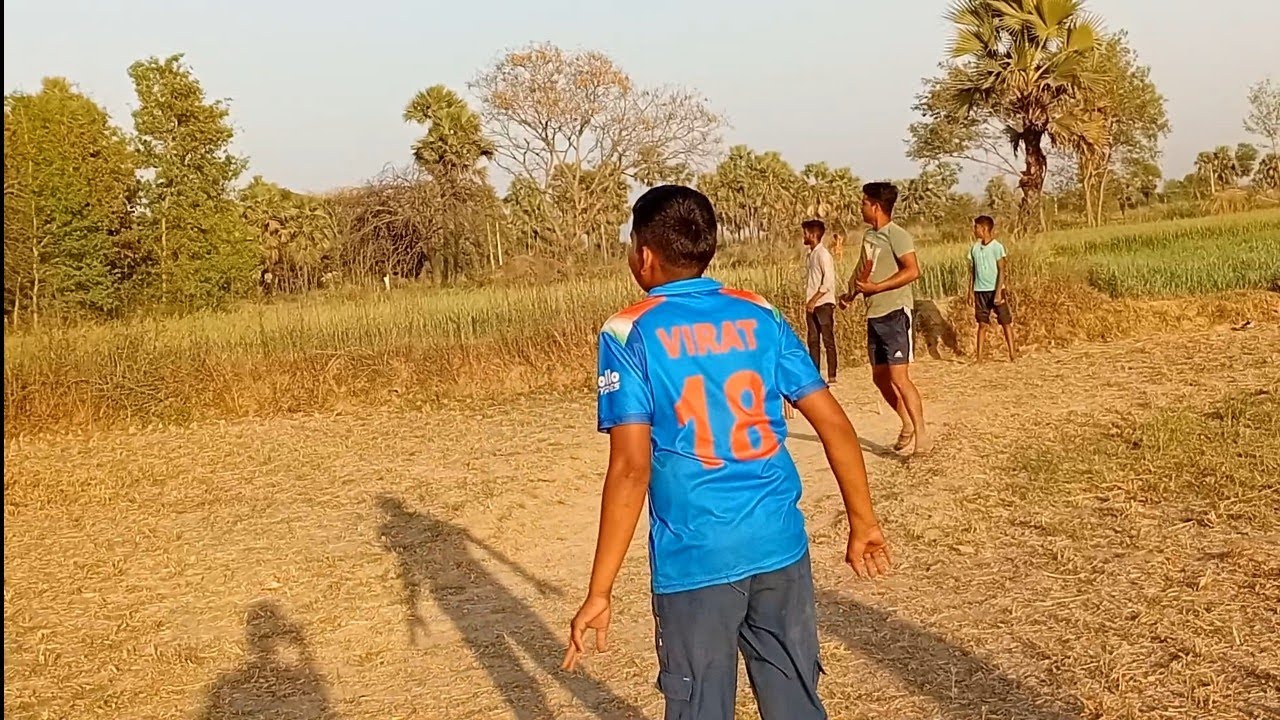 # me and my friends # playing in cricket 🏏 💖🏏🏏