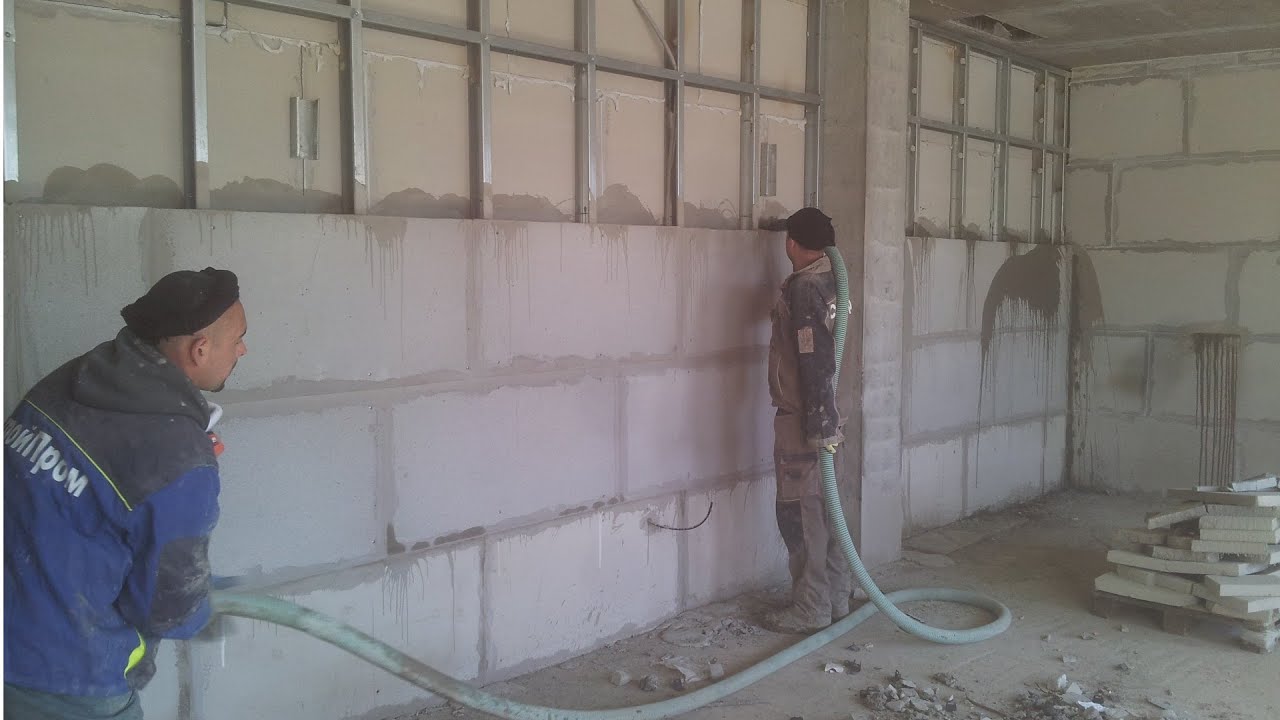 Light gauge steel frame with lightweight concrete infill building system