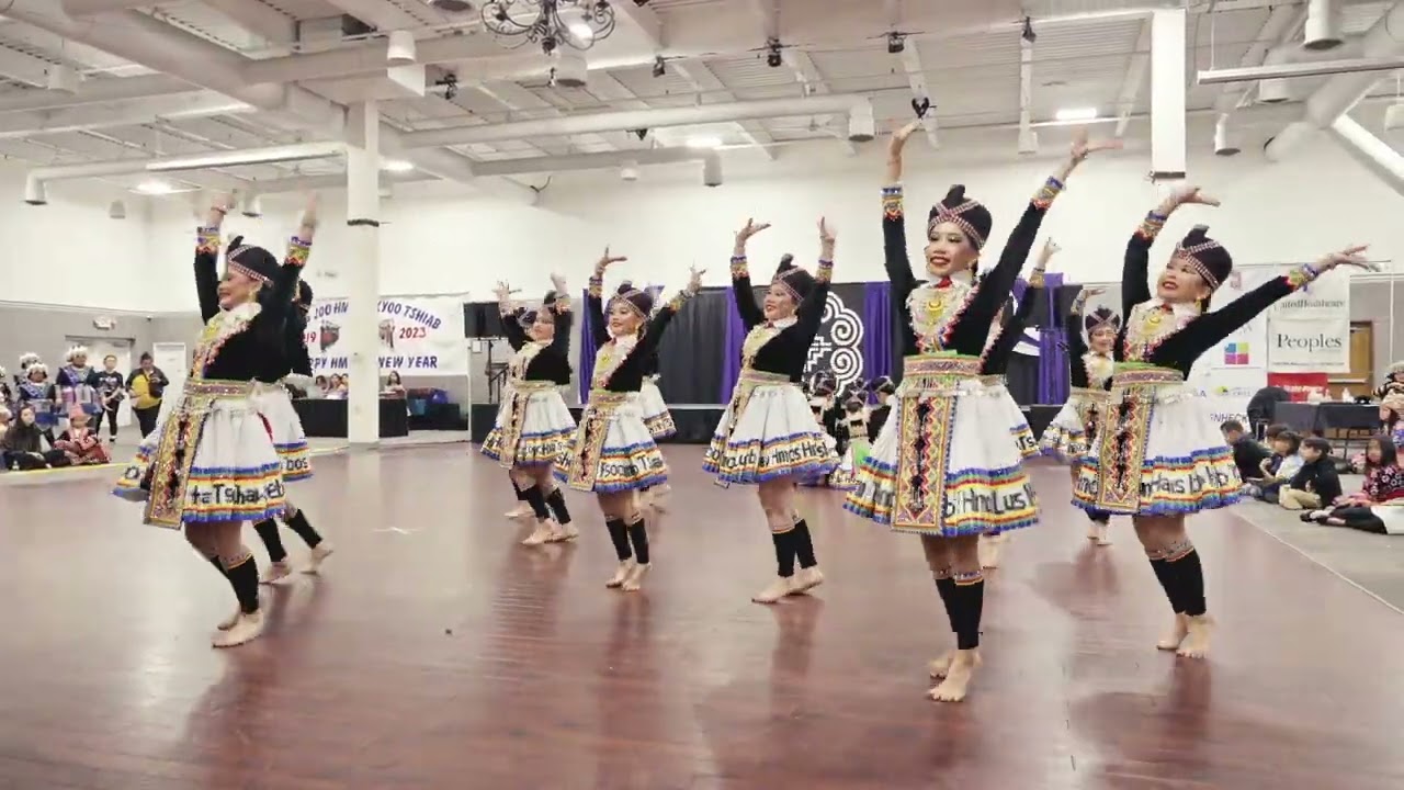 Shimmer Sea Hmong Dance   Wausau New Year 2023 2024