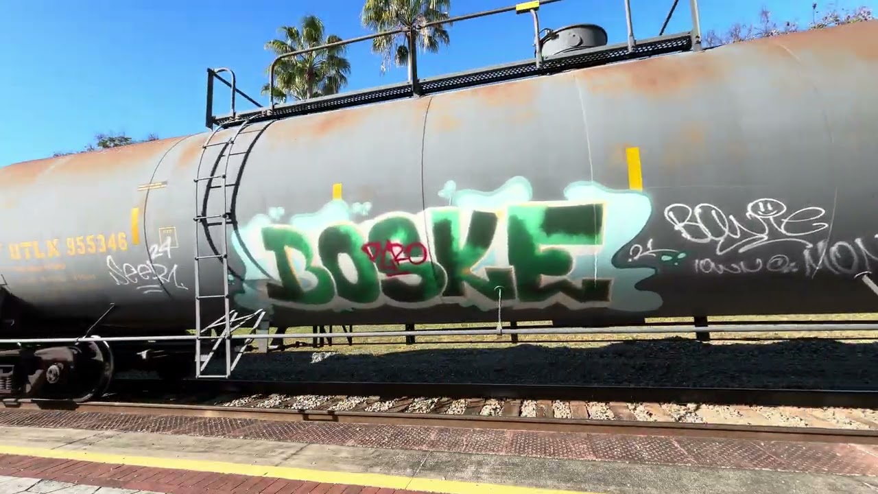 Six Minutes of Rolling Stock Transiting Lakeland Station | Lakeland, Florida