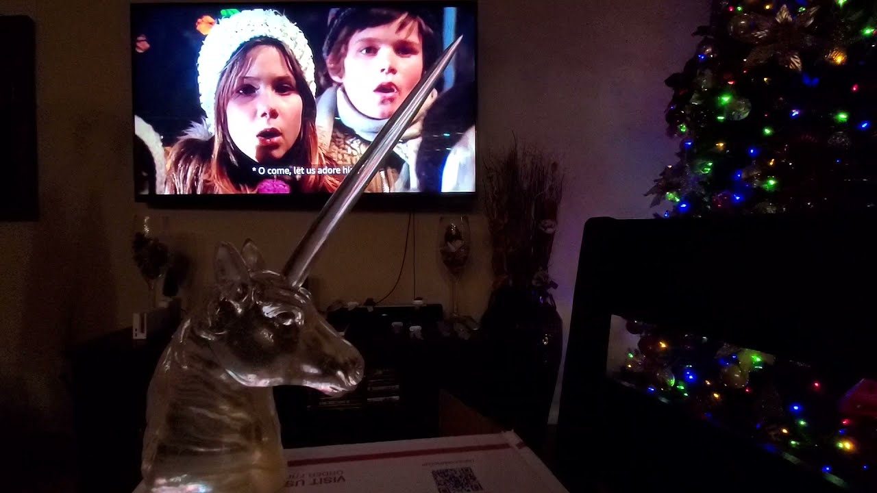Black Christmas (1974) reenact & mimic Billy's movement & murdering Barb with clear unicorn 🎄📞😱🦄 🛌🏿
