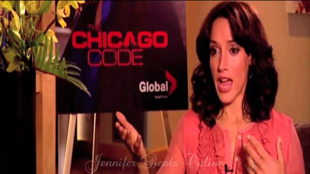 Jennifer Beals - Interview: Chatelaine (February 22, 2011)