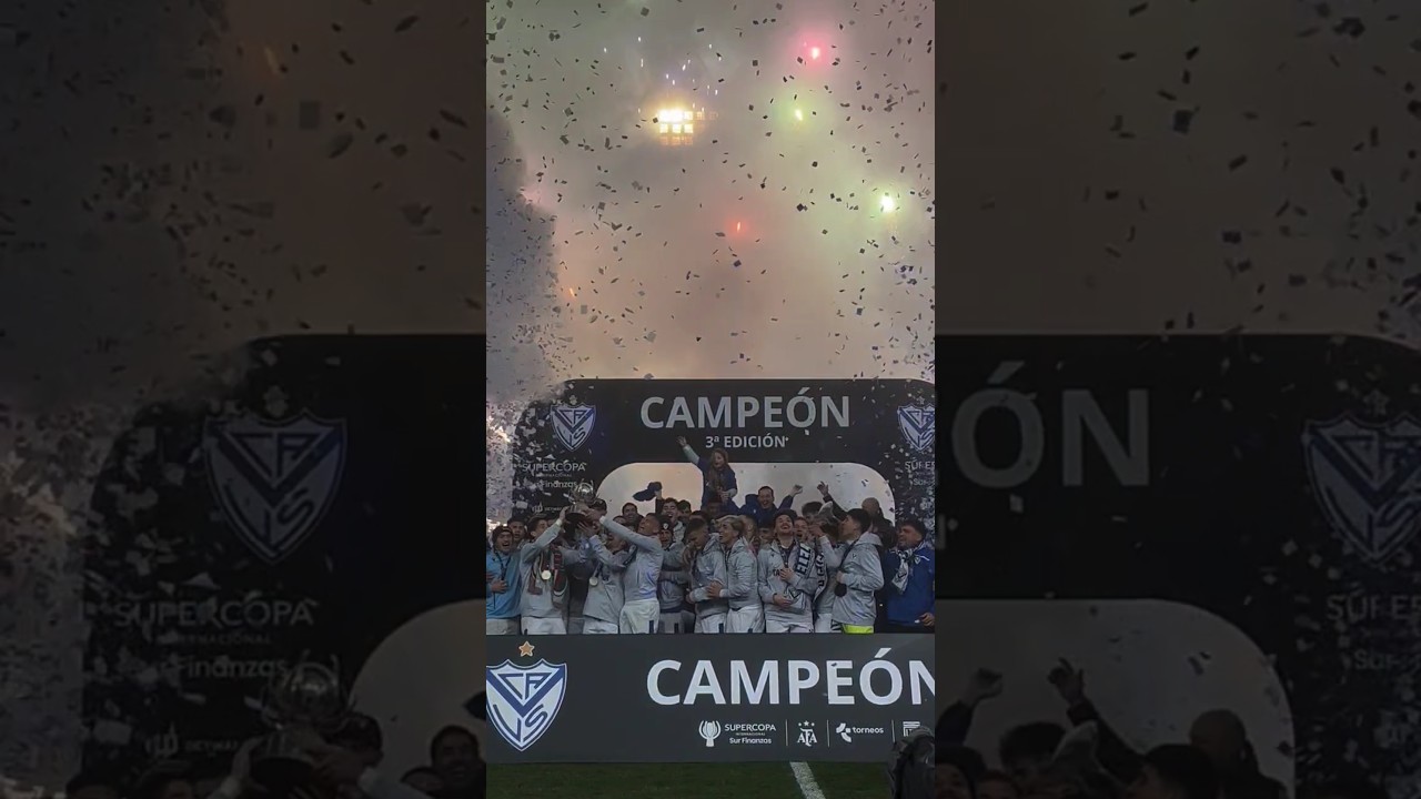 &iexcl;V&Eacute;LEZ LEVANT&Oacute; UNA NUEVA COPA! SUPERCOPA INTERNACIONAL 18 🌟