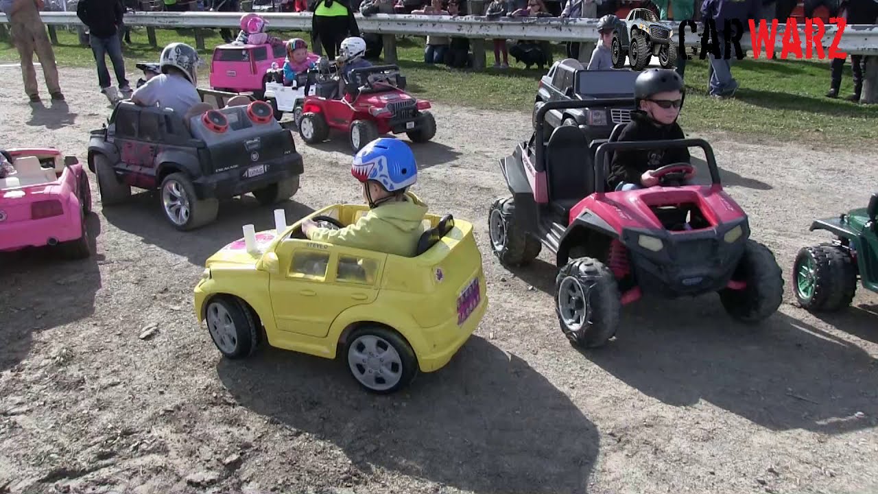 Kids Go Hard Core Power Wheels Разрушение Дерби на Ярмарке Brigden Derby 2019