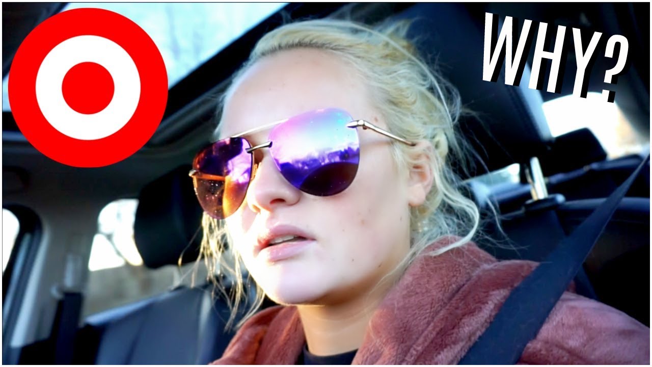 GETTING HIT ON BY A TARGET EMPLOYEE | vlogmas day 6