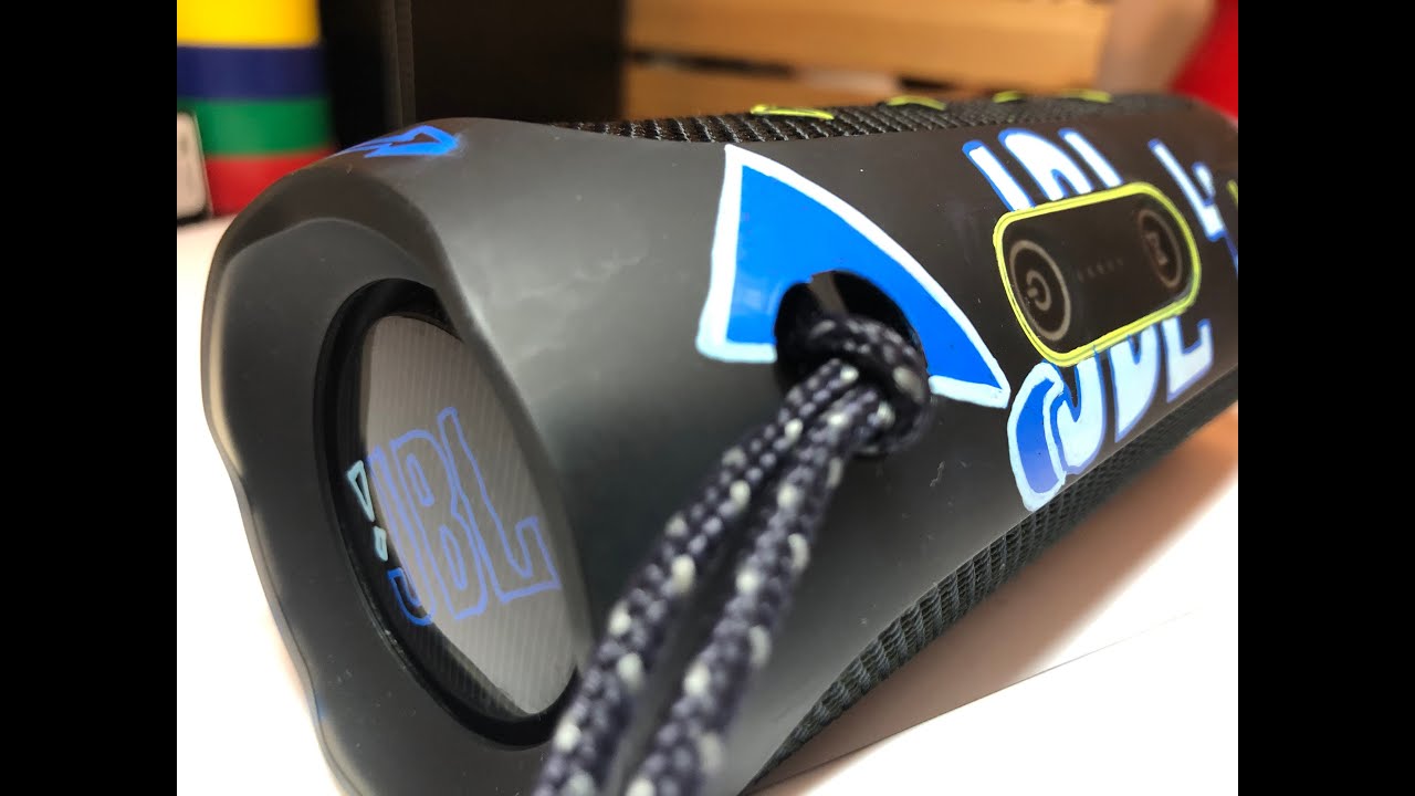 I CUSTOM DESIGNED MY JBL FLIP 4 SPEAKER