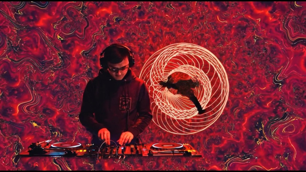 Qses - Psychedelicious Vertigo (Progressive Psytrance Mix)