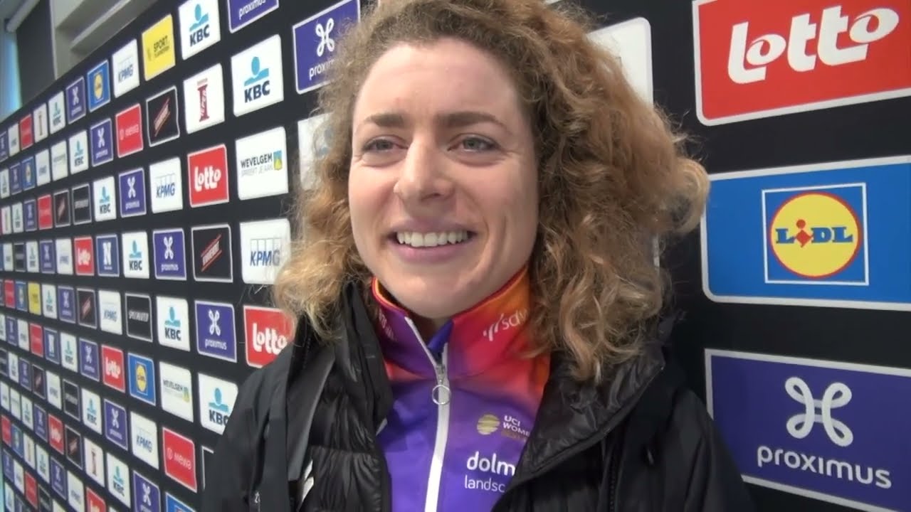 Marlen Reusser after her victory in Gent-Wevelgem 2023: 