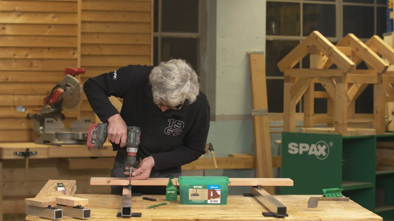 Nicht sichtbare Verschraubung einer Holzterrasse auf einer Alu Unterkonstruktion mit Ralf Dammasch