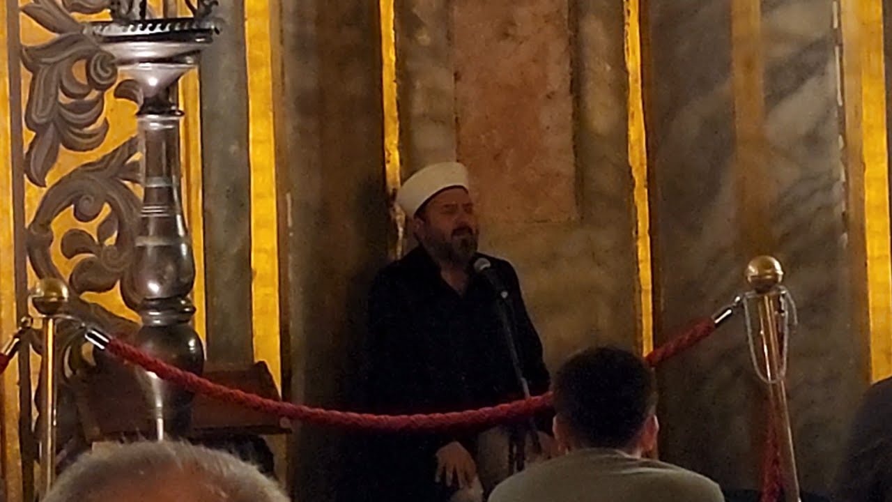 Ayasofya Camii'nde Kur'an Tilaveti - Huvallahüllezi (Haşr Suresi) - Bünyamin Topçuoğlu