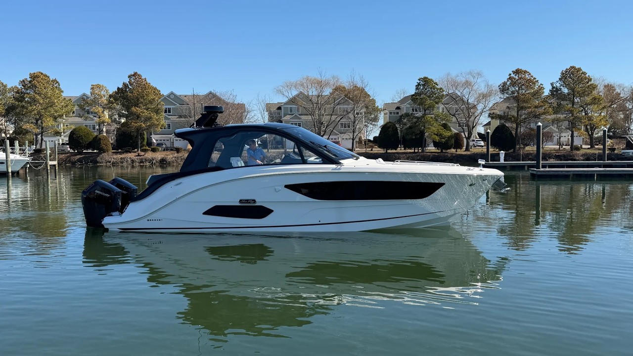 В наличии! Катер Sea Ray Sundancer 370 с подвесным мотором 2026 года выпуска продается в MarineMa...