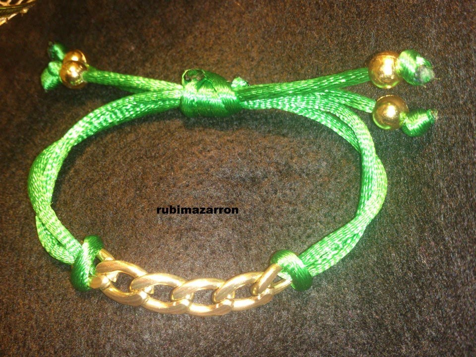 Diy.Como hacer pulsera con cadena y cola de ratón