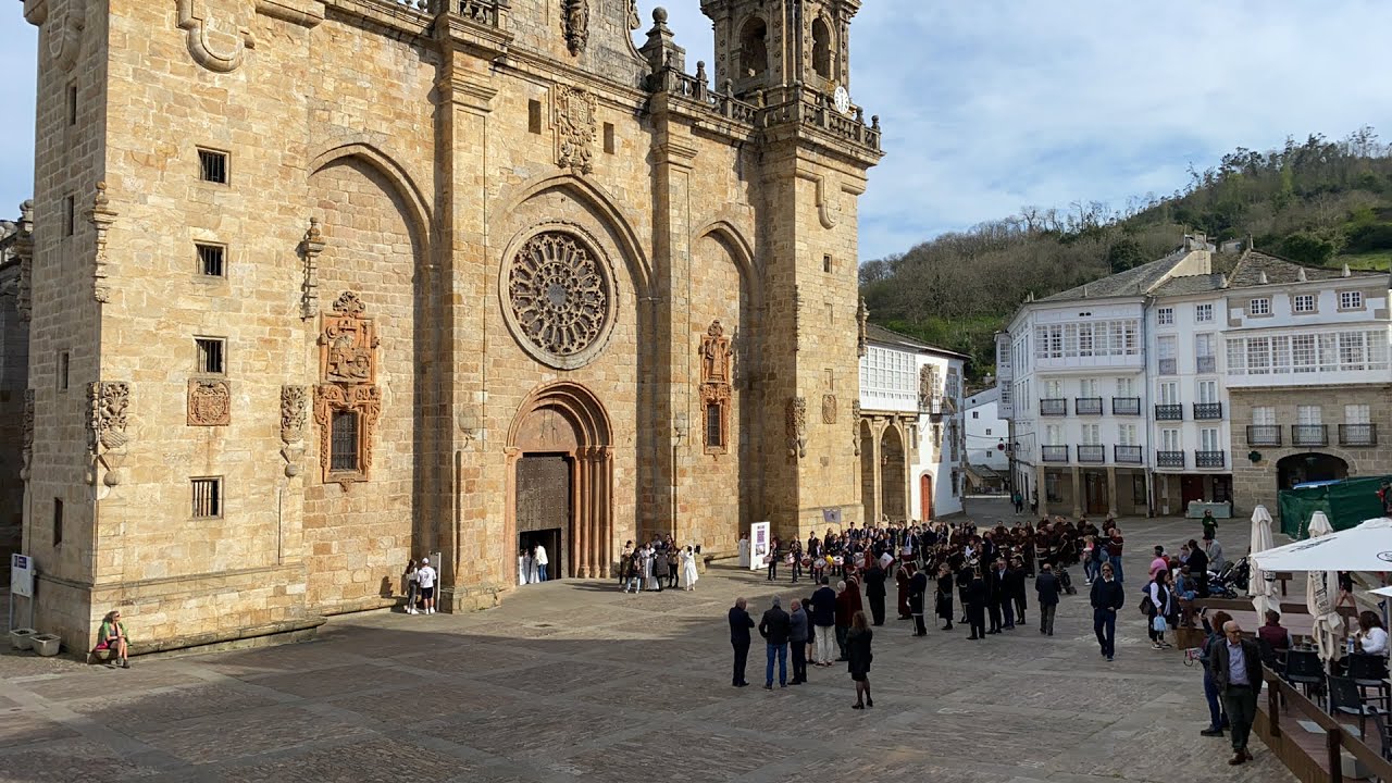 Procesión del Santo Entierro - Semana Santa Mondoñedo 2023