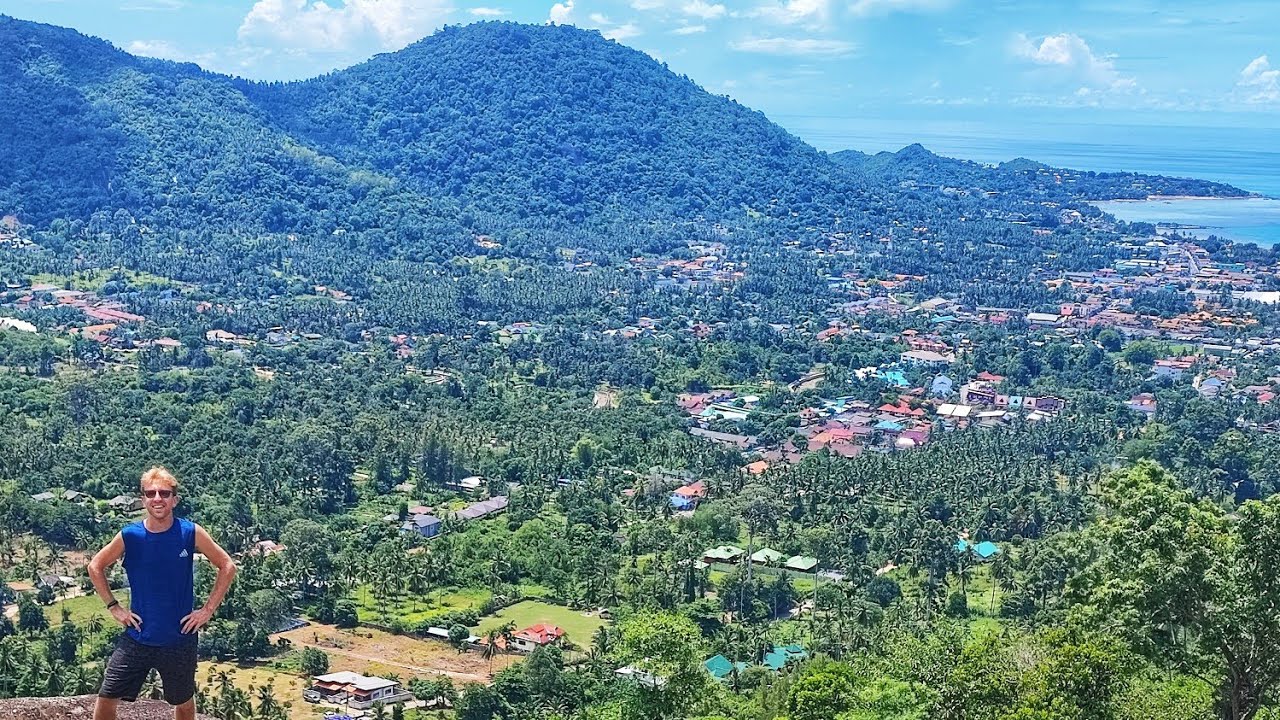 Hiking To This SECRET Viewpoint in Koh Samui 🌄