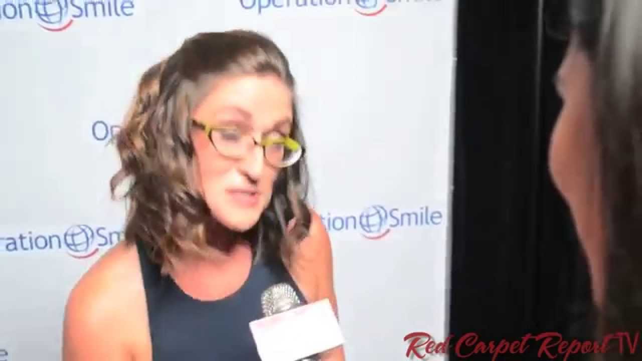 Lindsay Condefer & Lentil the Ambassadog at the Operation Smile 2014 #SmileGala