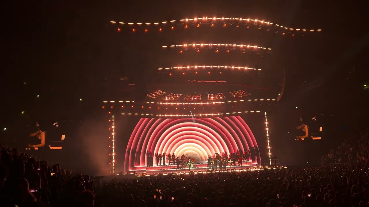 Raye - Oscar Winning Tears | Live | Köln 2026
