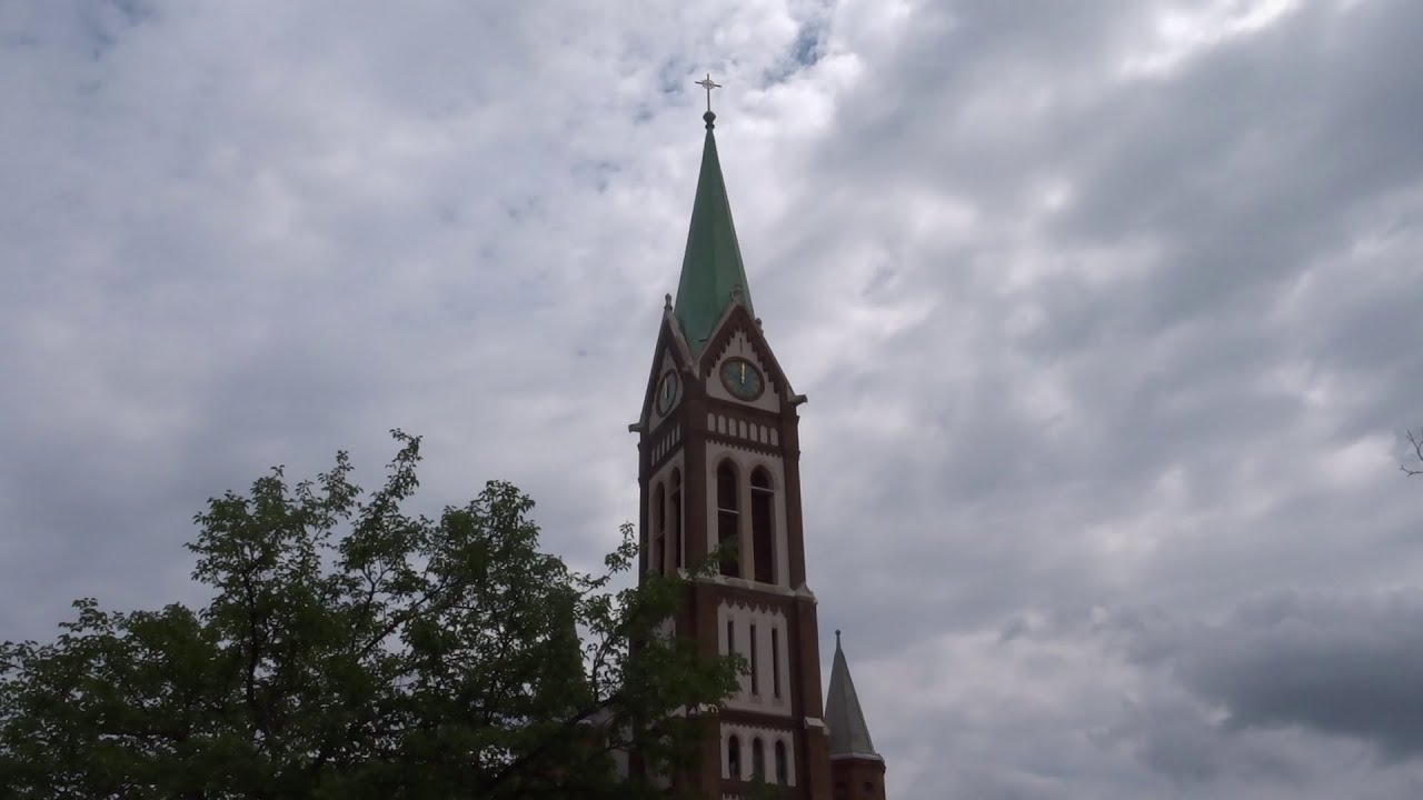 Bp. XX. (H), Árpád-Házi Szent Erzsébet templom harangozás a misére és délben 2024.07.21. (FHD)