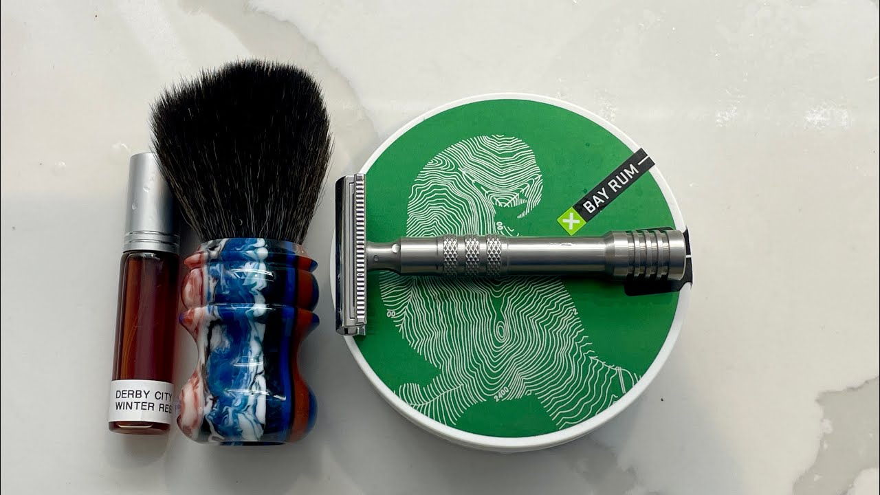 Wolfman WR2 0.95, Barrister and Mann Bay Rum, Wolf Whiskers/Paragon Synthetic Brush