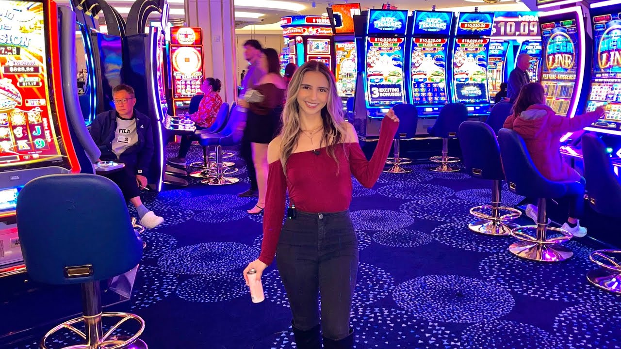 МОЙ ПЕРВЫЙ КРУПНЫЙ ВЫИГРЫШ В СЛОТЕ В НОВОМ КАЗИНО FONTAINEBLAEU!!!🥹🥳🎰💎