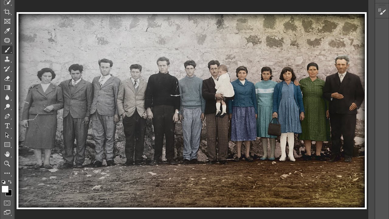 Colorizing an Old Photo with Photoshop - Time Lapse