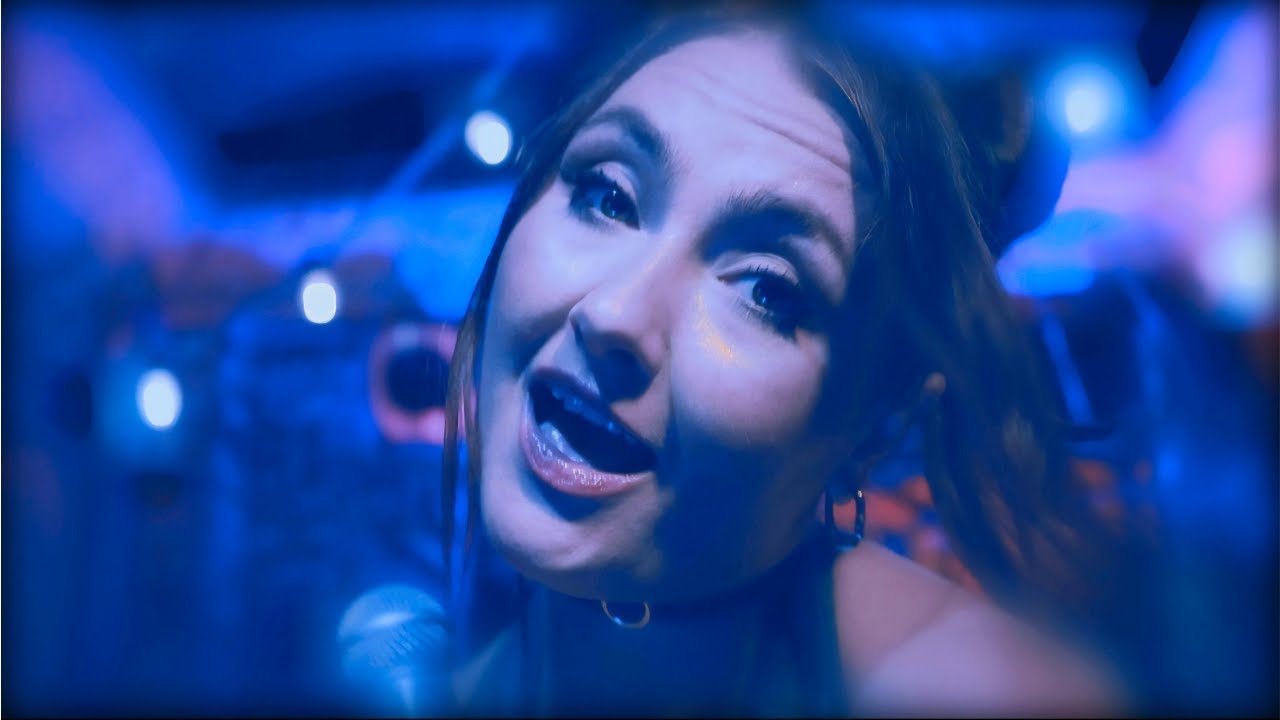 LORENA - Pretty Please (Official Video)