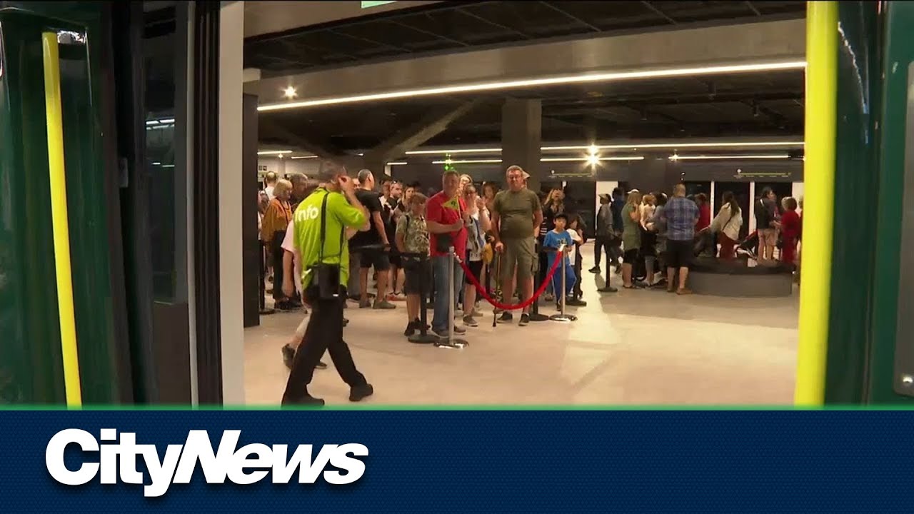 Montrealers ride the REM for the first time