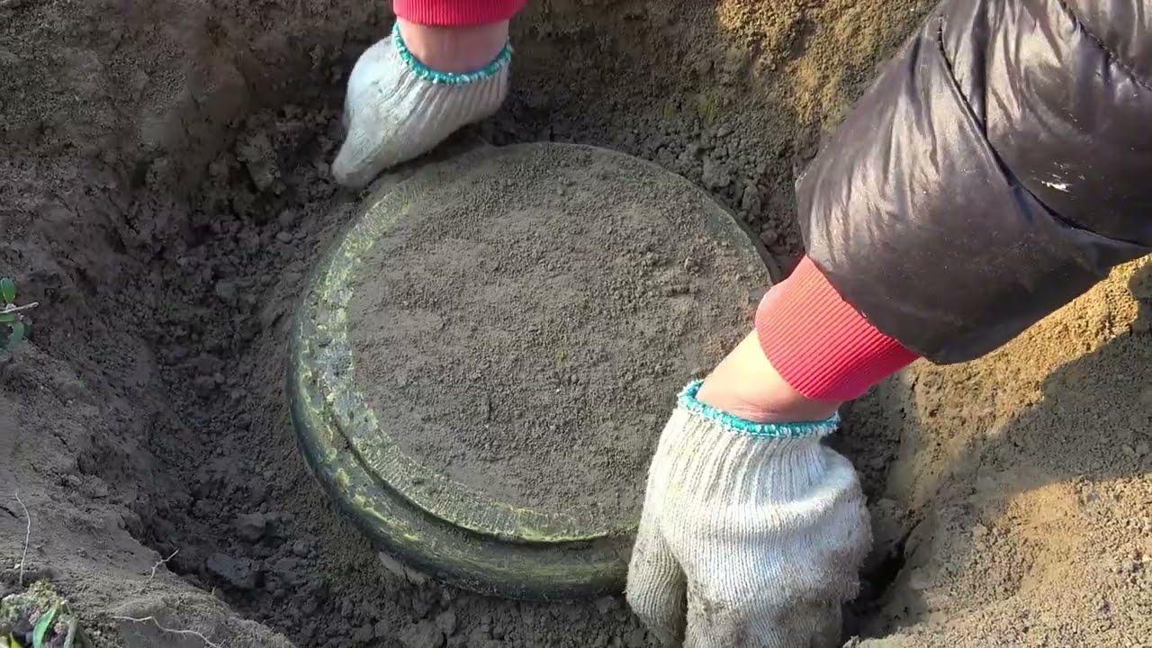 I Can’t Believe I Found Real Human Bones Underwater! (Police Called)