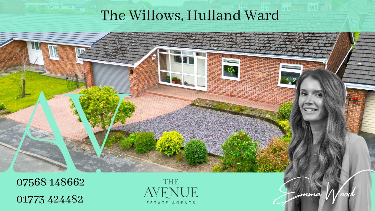 Discover the charm of this delightful 3-bedroom detached bungalow - An unmissable opportunity!
