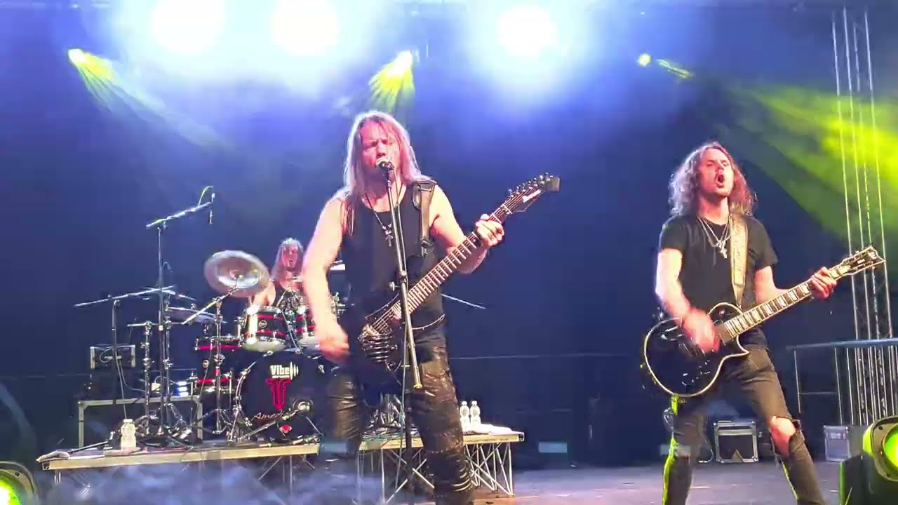 Týr - Tróndur í Gøtu - live Malpaga Folk (BG) 30/07/22 italy