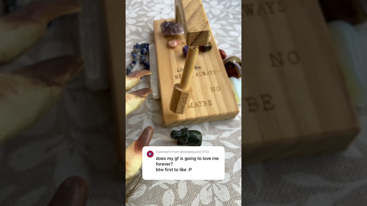 Pendulum Reading Live - Witchcraft, Spiritual Energy.#shorts #shortsfeed #pendulum #manifestation