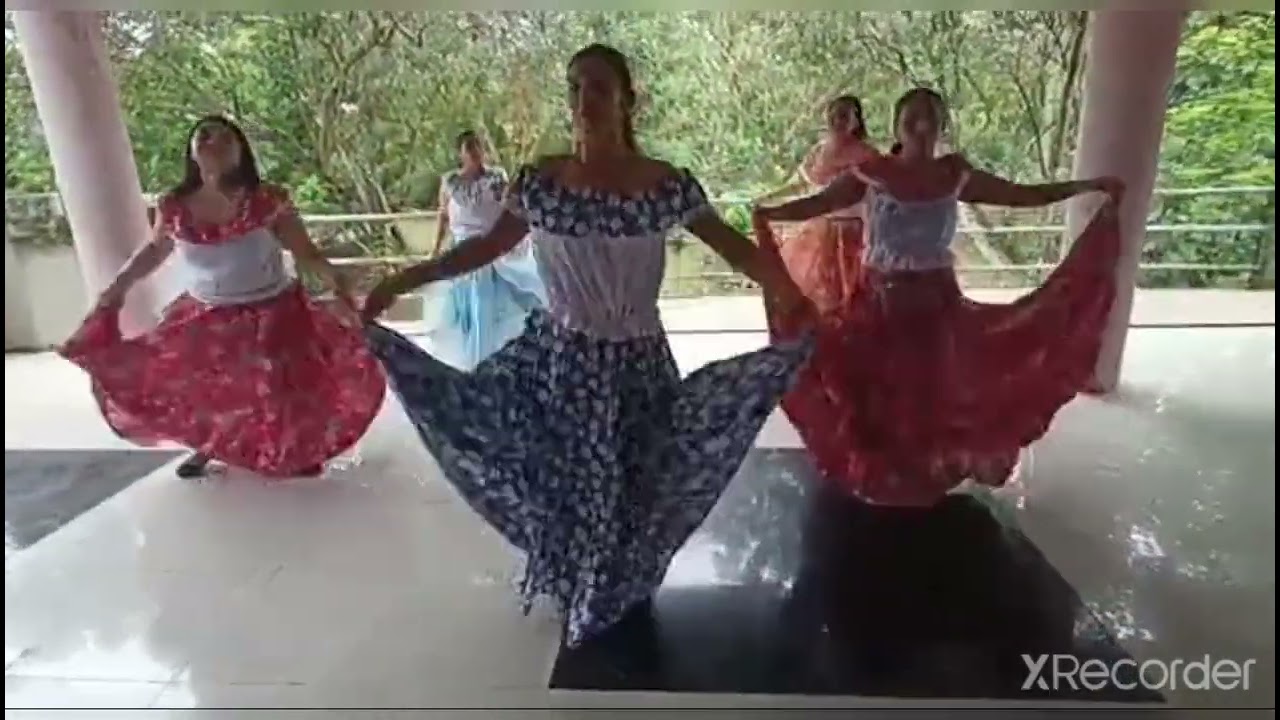 G.# 4 Coreografía La Bomba Hipatia Balseca Ecuador