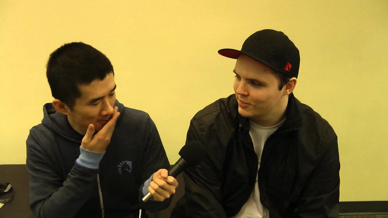 [A]dmiralBulldog @ MLG: Bulldog Plays The Bear Game