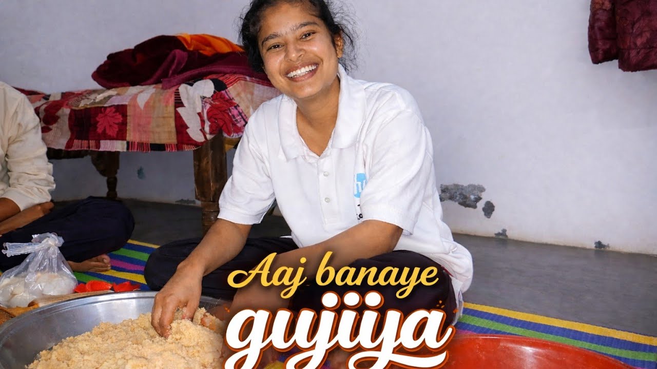 AAJ BANAYE GUJIYA 😍 HOLI KE LIYE 🥰🤤 ...