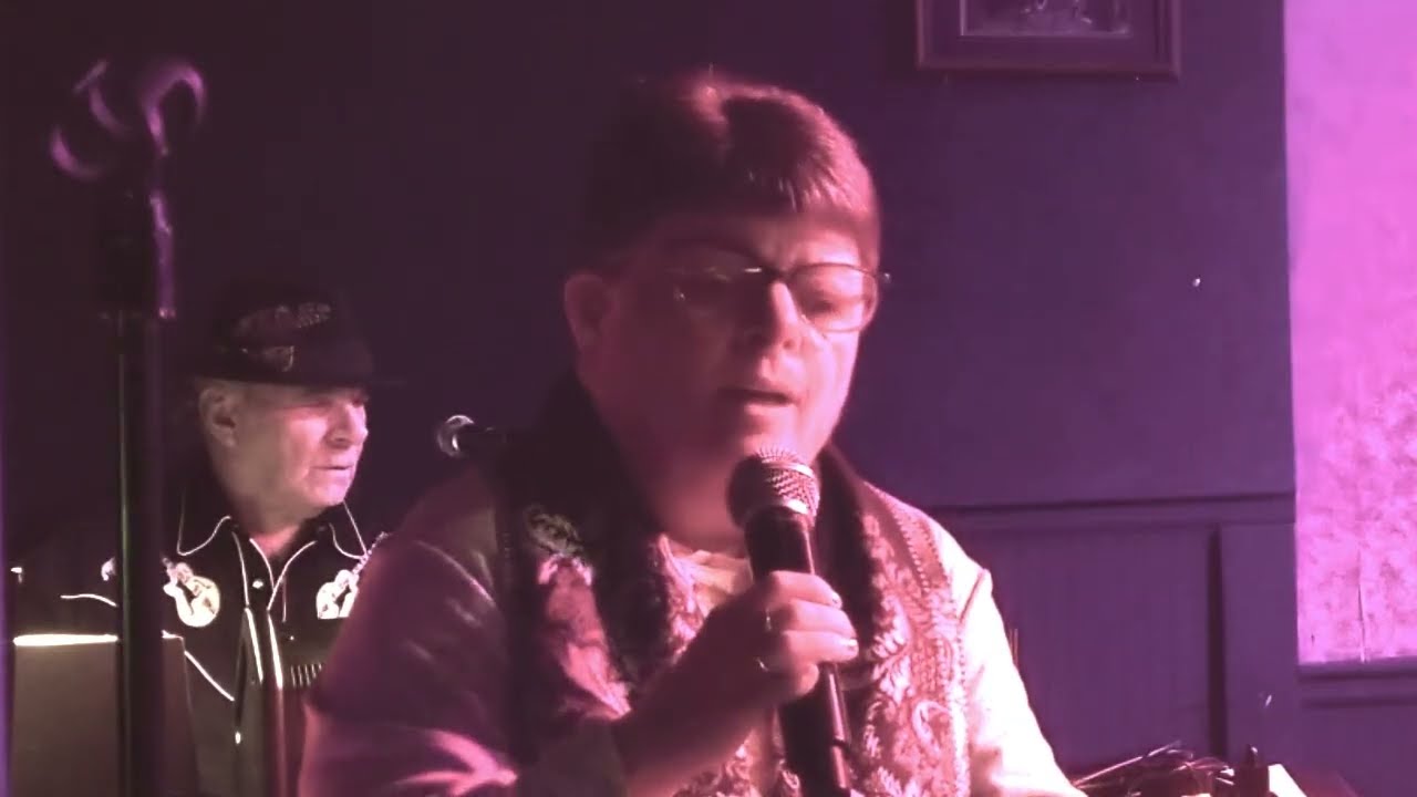Right Here Waiting/Whiskey Lullaby/Girl Crush/Just When I Needed You Most (Cover) Darlene 2026-01-29