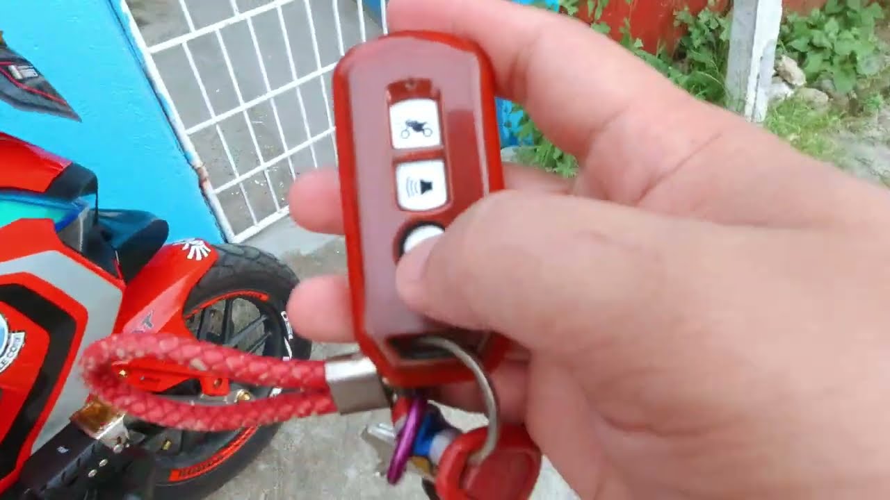 How to replace Honda ADV 150 Remote Key Battery