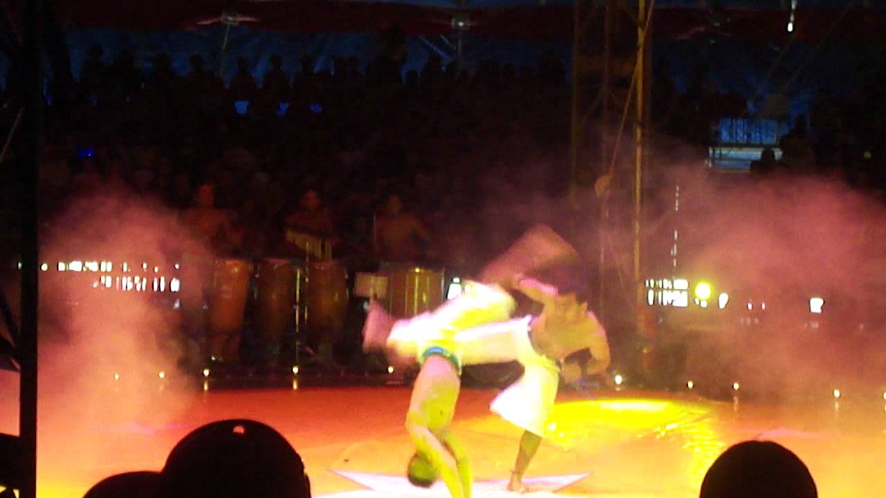 CAPOEIRA- CIRCO MARCOS FROTA