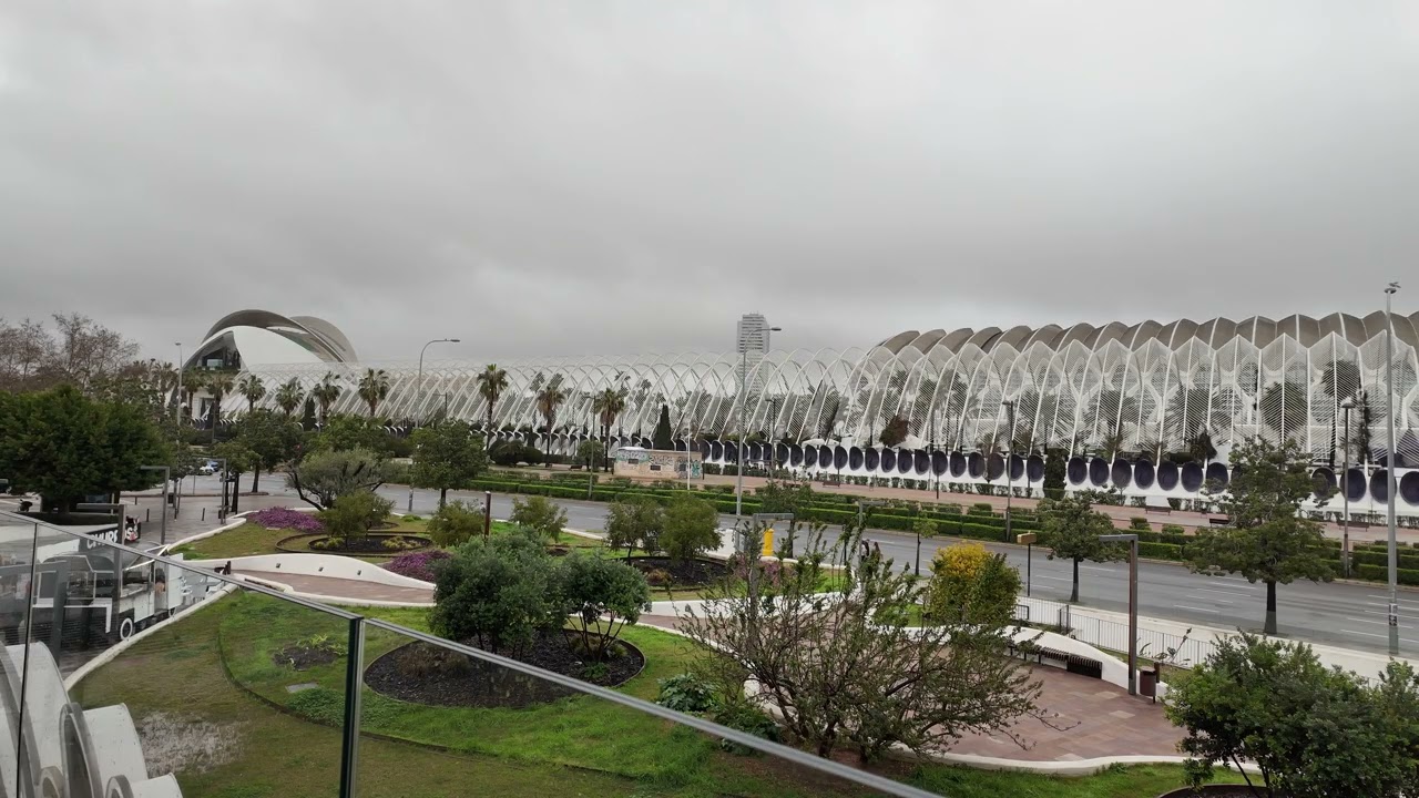 Valencia Spain Mood: Ciudad de las Artes y las Ciencias | Slow TV 4K video (ASMR background noise)
