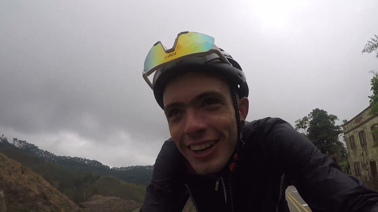 Bogotá  - Medellín en  Bicicleta  1 ETAPA o casi (Travesía Completa 500KM)
