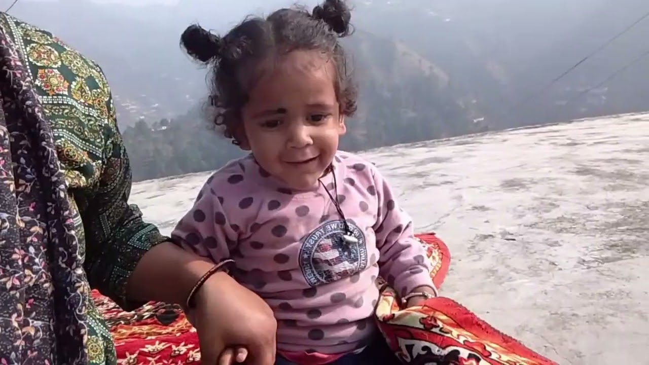 पहाड़ी खान पान और डेली रूटीन अंतरिक्ष की मस्ती से लेकर सभी फैमिली मेम्बर की मस्ती मजाक।।🙏🙏